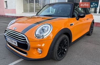 Хэтчбек MINI Cooper 2016 в Киеве