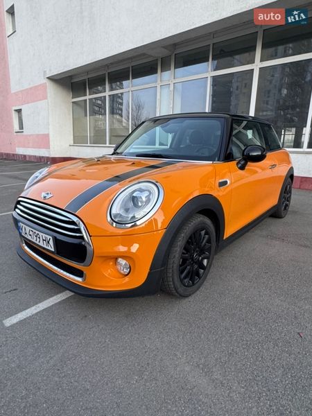Хэтчбек MINI Cooper 2016 в Киеве