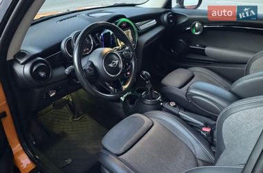 Хэтчбек MINI Cooper 2016 в Киеве