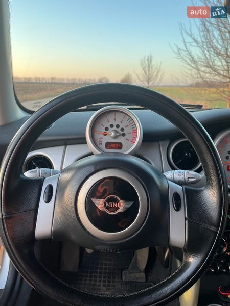 Хетчбек MINI Cooper 2003 в Богуславі