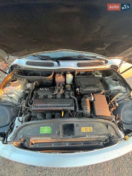 Хетчбек MINI Cooper 2003 в Богуславі