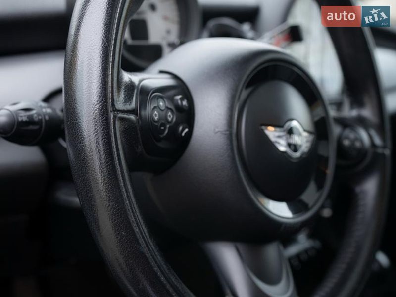 Хэтчбек MINI Cooper 2013 в Киеве