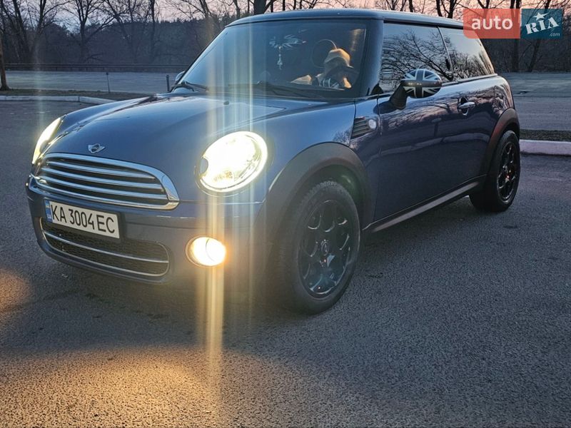 Хэтчбек MINI Cooper 2008 в Киеве фото 5 Хэтчбек MINI Cooper 2008 в Киеве