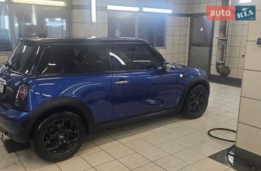 Хэтчбек MINI Cooper 2008 в Киеве