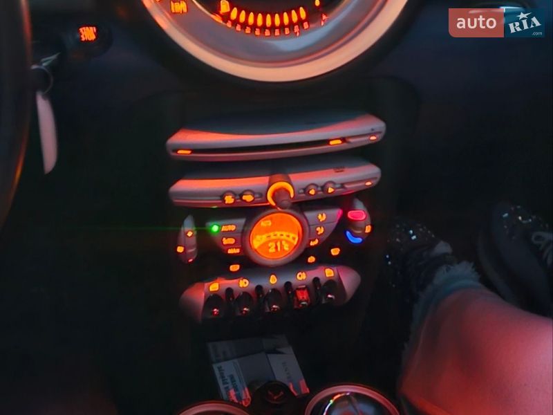 Хэтчбек MINI Cooper 2008 в Киеве