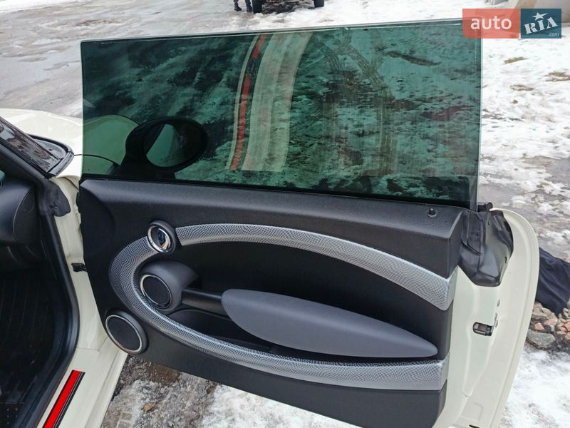Хетчбек MINI Cooper 2010 в Києві
