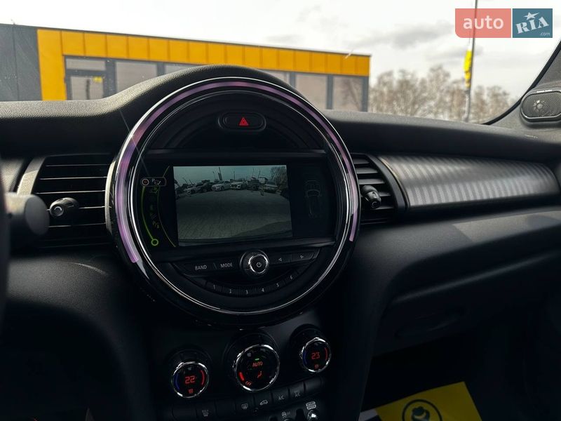 Хэтчбек MINI Cooper 2018 в Ивано-Франковске