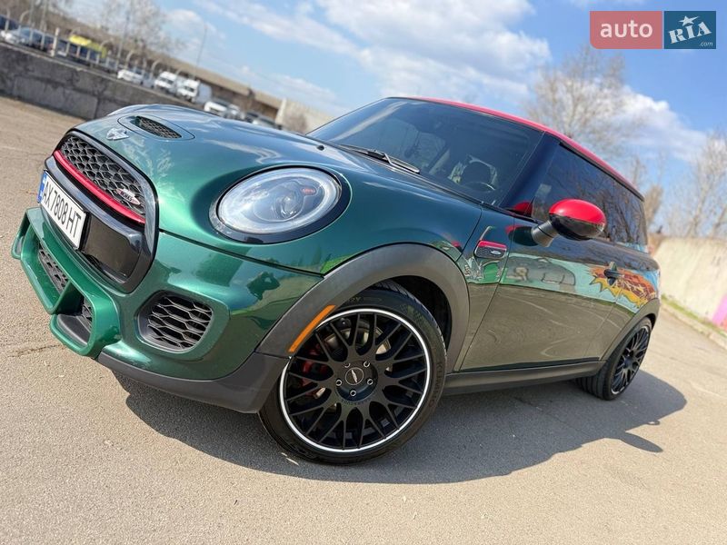 Хэтчбек MINI Cooper 2014 в Киеве