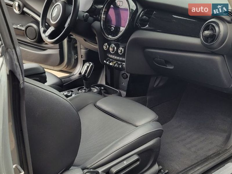 Хетчбек MINI Cooper 2021 в Києві фото 9 Хетчбек MINI Cooper 2021 в Києві