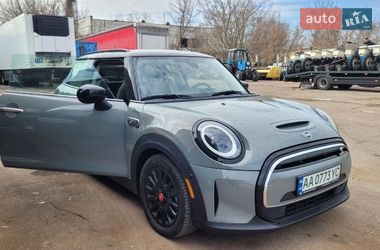 Хетчбек MINI Cooper 2021 в Києві фото 3 Хетчбек MINI Cooper 2021 в Києві