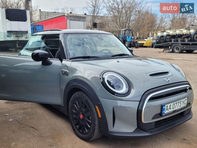 Хетчбек MINI Cooper 2021 в Києві фото 3 Хетчбек MINI Cooper 2021 в Києві