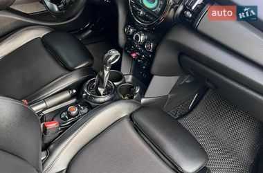Хэтчбек MINI Cooper 2016 в Броварах