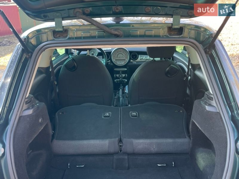 Хетчбек MINI Cooper 2010 в Ірпені фото 13 Хетчбек MINI Cooper 2010 в Ірпені