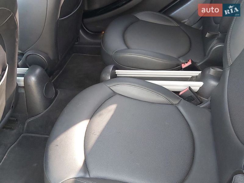 Хетчбек MINI Cooper 2012 в Кропивницькому