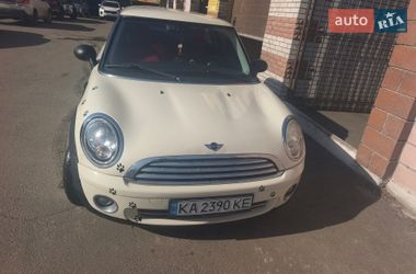 Хэтчбек MINI Cooper 2010 в Киеве
