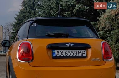 Хетчбек MINI Cooper 2016 в Новій Водолагі