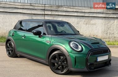 Хэтчбек MINI Cooper 2022 в Киеве