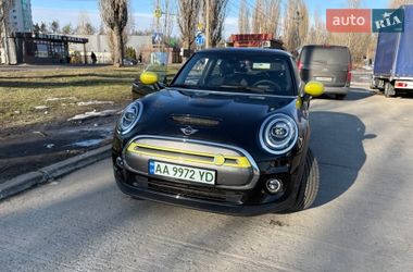 Хетчбек MINI Cooper 2020 в Києві