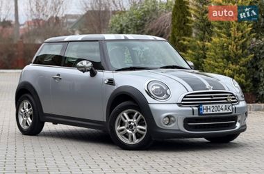 Хэтчбек MINI Cooper 2010 в Одессе