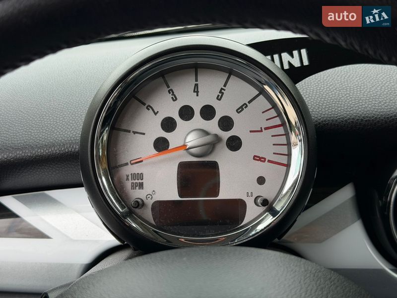 Хэтчбек MINI Cooper 2010 в Одессе