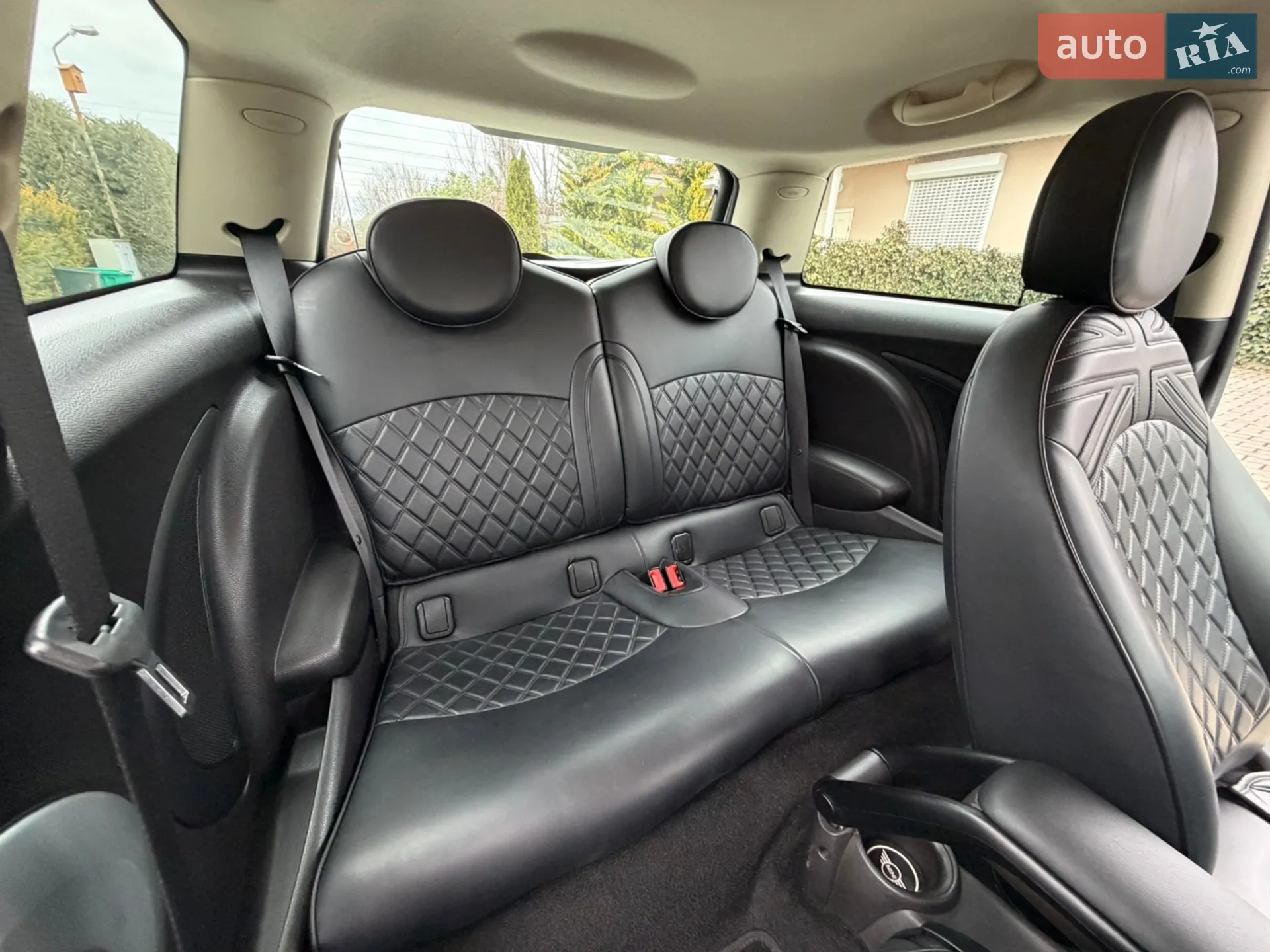 2010 MINI Cooper - мініатюра 41