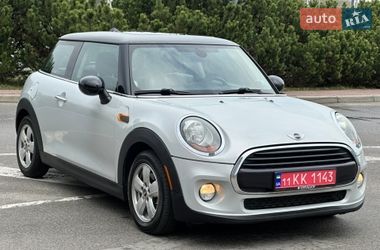 Хэтчбек MINI Cooper 2017 в Киеве
