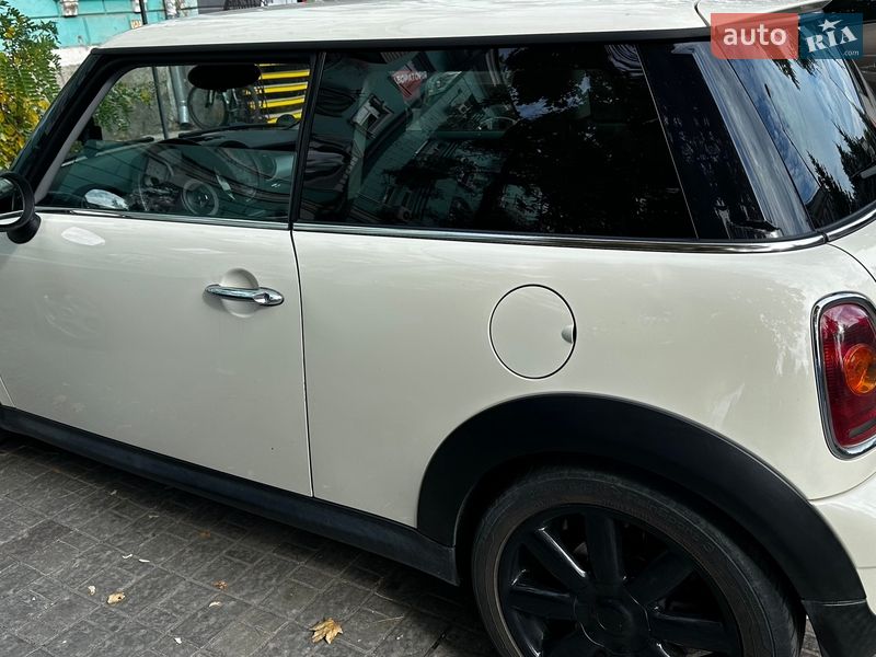 Хэтчбек MINI Cooper 2009 в Днепре фото 4 Хэтчбек MINI Cooper 2009 в Днепре