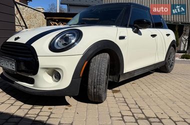 Хэтчбек MINI Cooper 2019 в Виннице