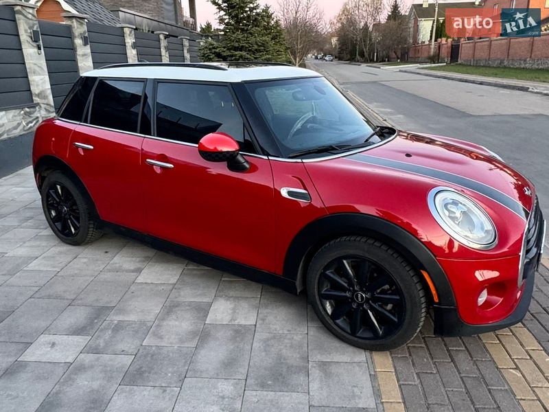 Хэтчбек MINI Cooper 2016 в Софиевской Борщаговке фото 11 Хэтчбек MINI Cooper 2016 в Софиевской Борщаговке