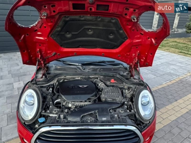 Хэтчбек MINI Cooper 2016 в Софиевской Борщаговке фото 20 Хэтчбек MINI Cooper 2016 в Софиевской Борщаговке