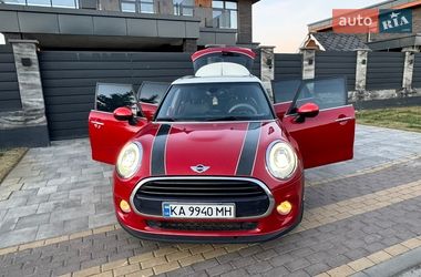 Хэтчбек MINI Cooper 2016 в Софиевской Борщаговке