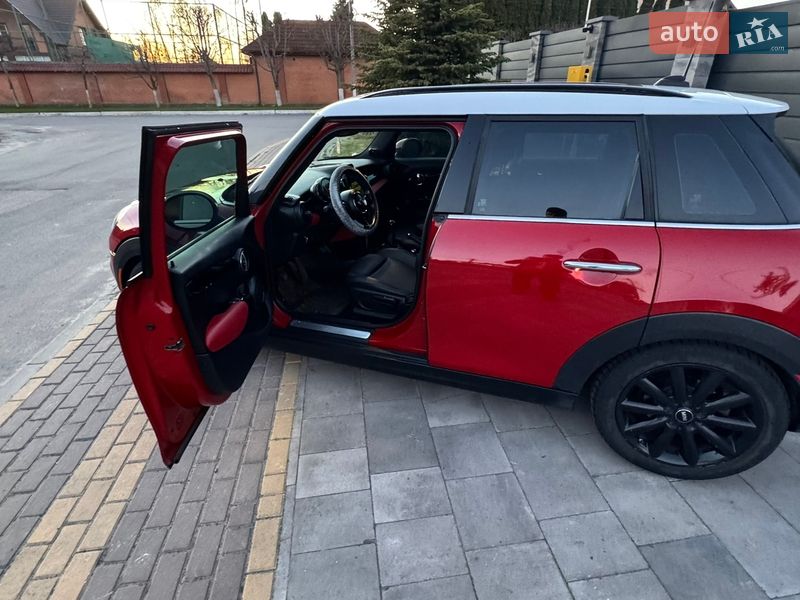 Хэтчбек MINI Cooper 2016 в Софиевской Борщаговке фото 21 Хэтчбек MINI Cooper 2016 в Софиевской Борщаговке