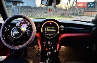 Хэтчбек MINI Cooper 2016 в Софиевской Борщаговке