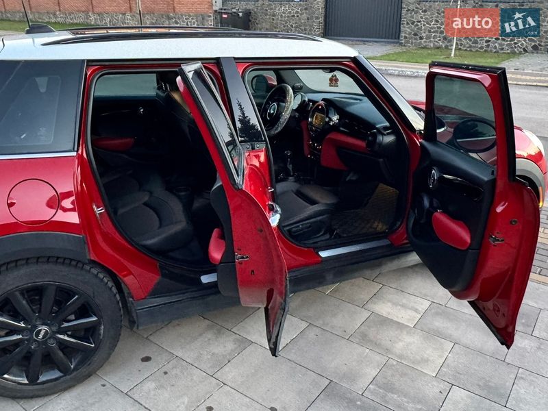 Хэтчбек MINI Cooper 2016 в Софиевской Борщаговке фото 26 Хэтчбек MINI Cooper 2016 в Софиевской Борщаговке