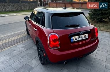 Хэтчбек MINI Cooper 2016 в Софиевской Борщаговке фото 30 Хэтчбек MINI Cooper 2016 в Софиевской Борщаговке