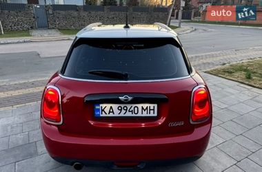 Хэтчбек MINI Cooper 2016 в Софиевской Борщаговке