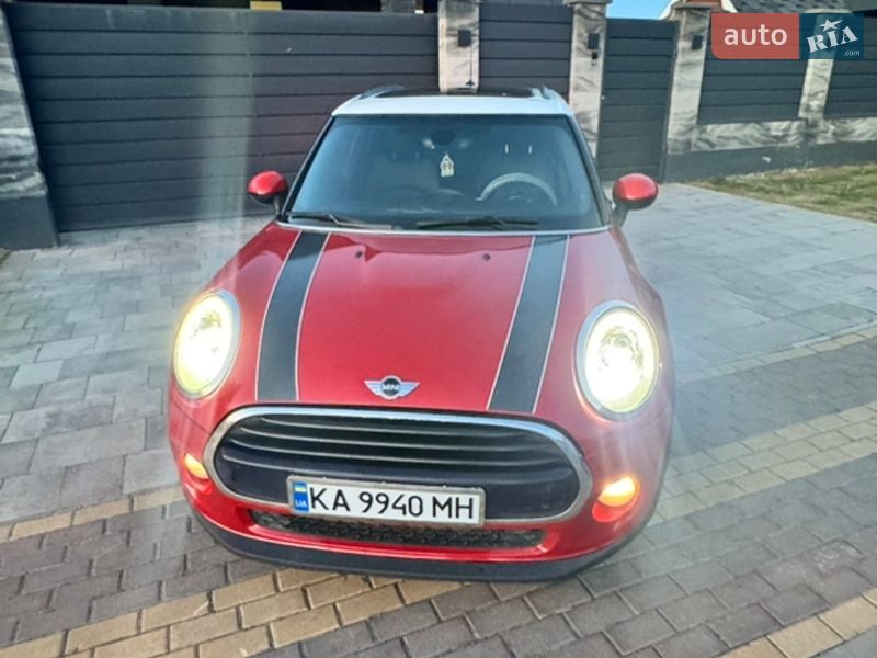Хэтчбек MINI Cooper 2016 в Софиевской Борщаговке фото 31 Хэтчбек MINI Cooper 2016 в Софиевской Борщаговке