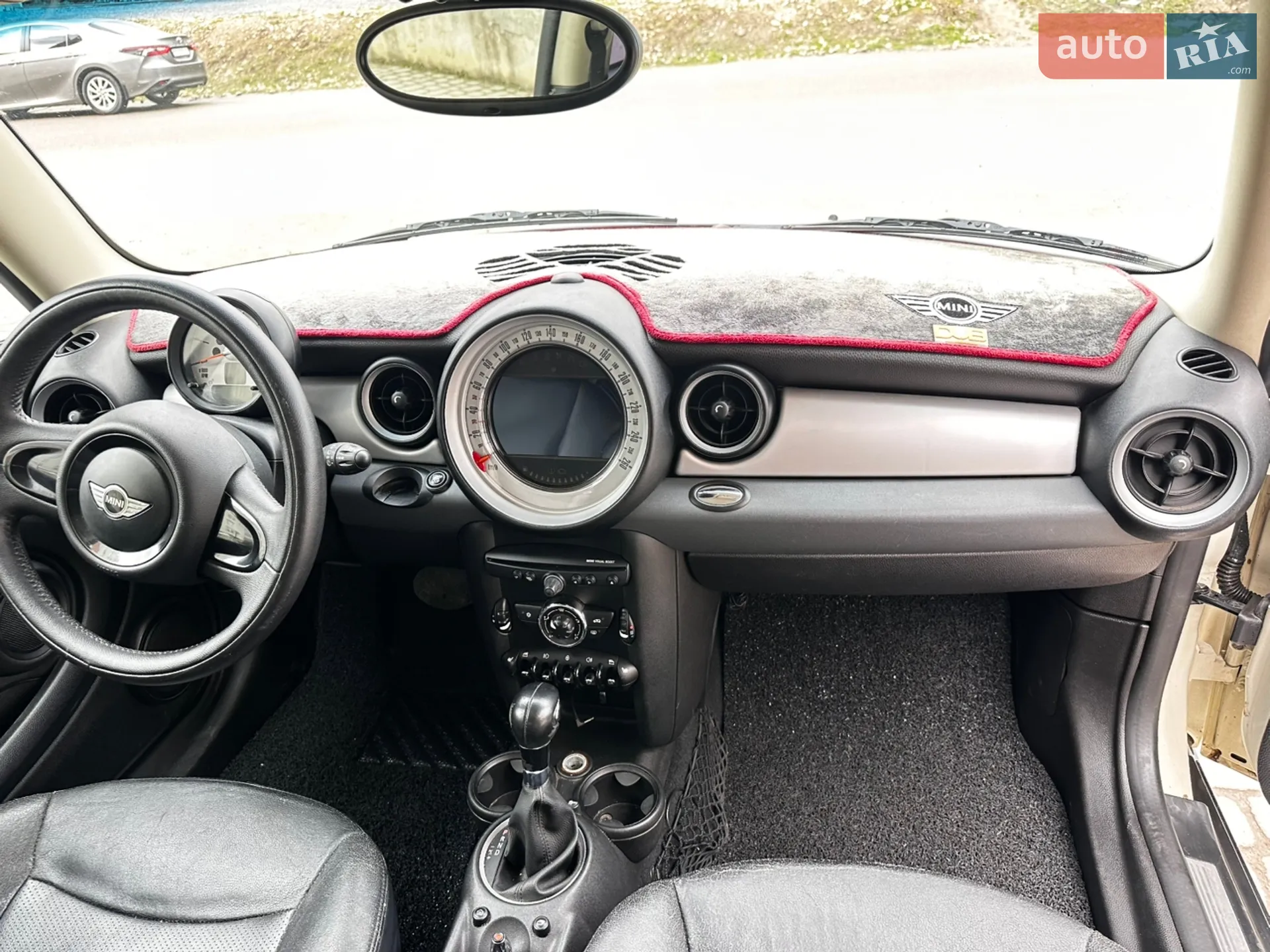 2012 MINI Cooper - мініатюра 8