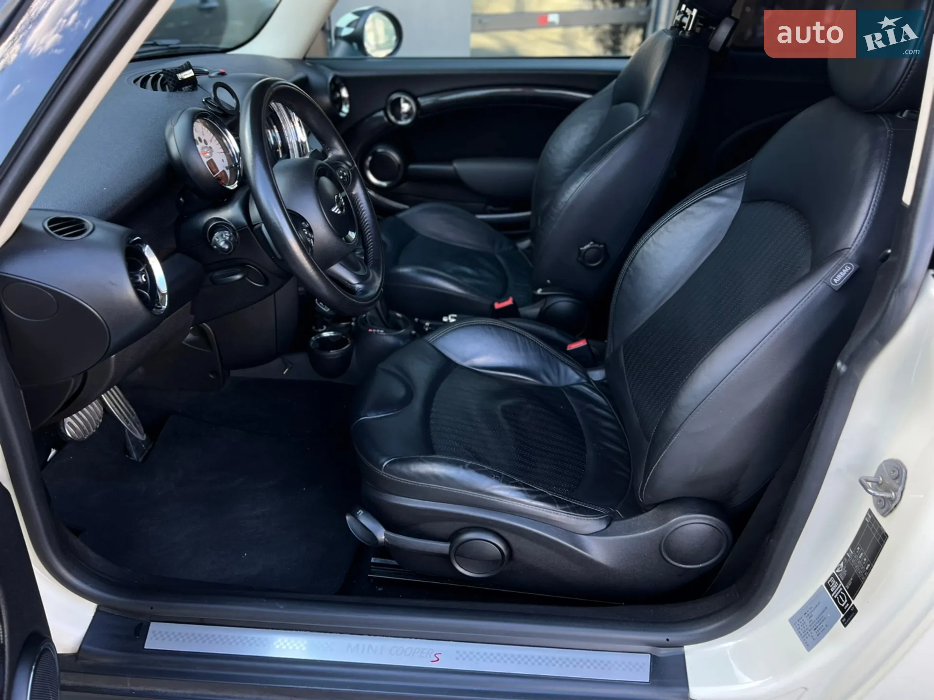 2013 MINI Cooper - мініатюра 7