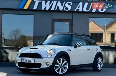 Хэтчбек MINI Cooper 2013 в Одессе