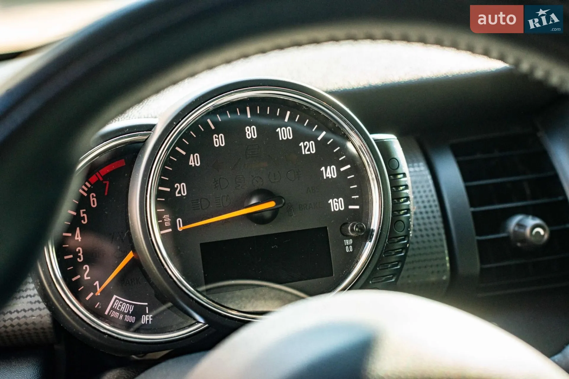 2015 MINI Cooper - мініатюра 24