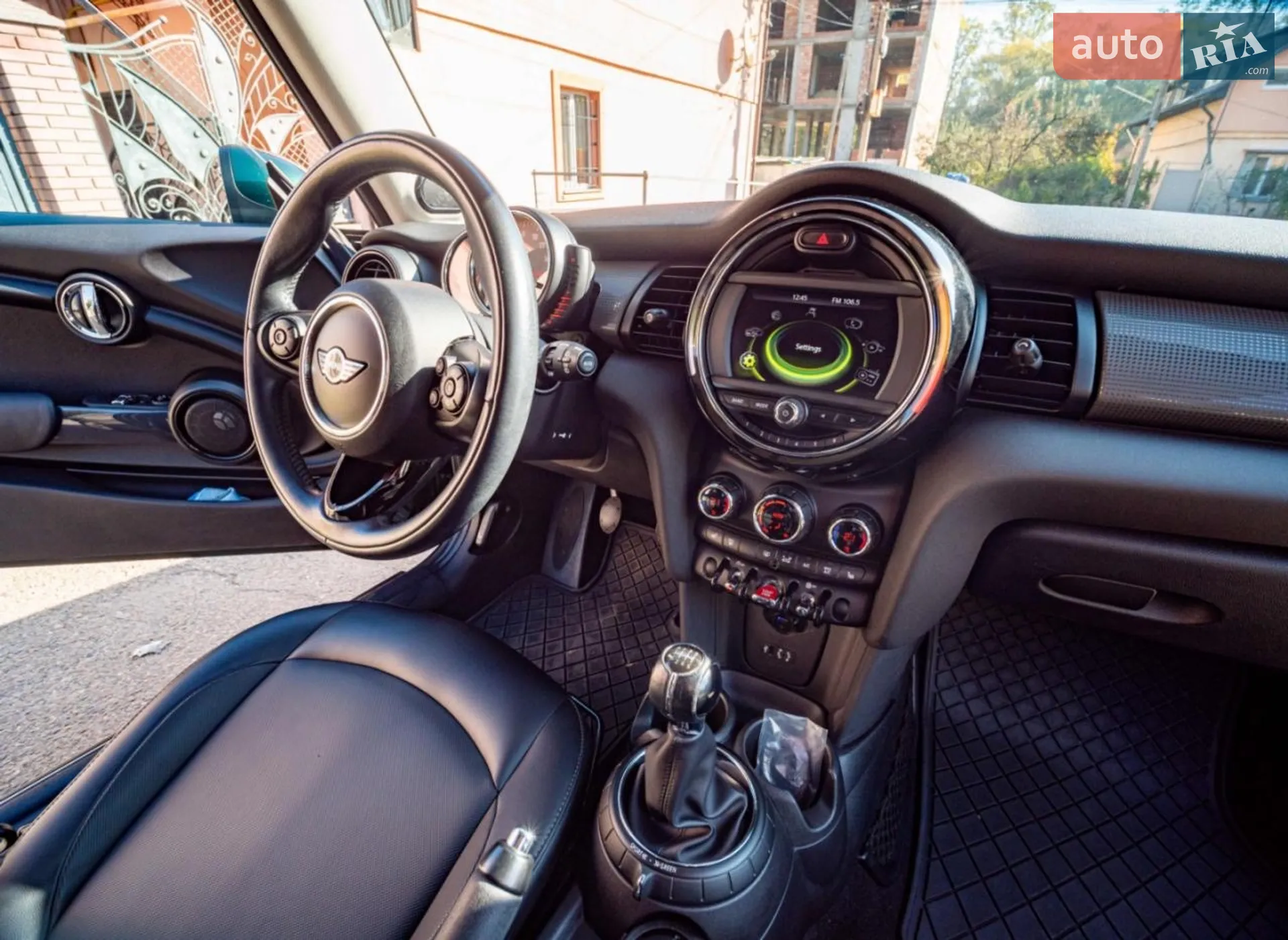 2015 MINI Cooper - мініатюра 31