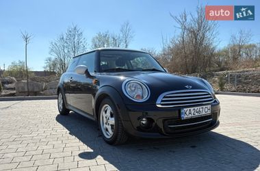 Хетчбек MINI Cooper 2010 в Івано-Франківську