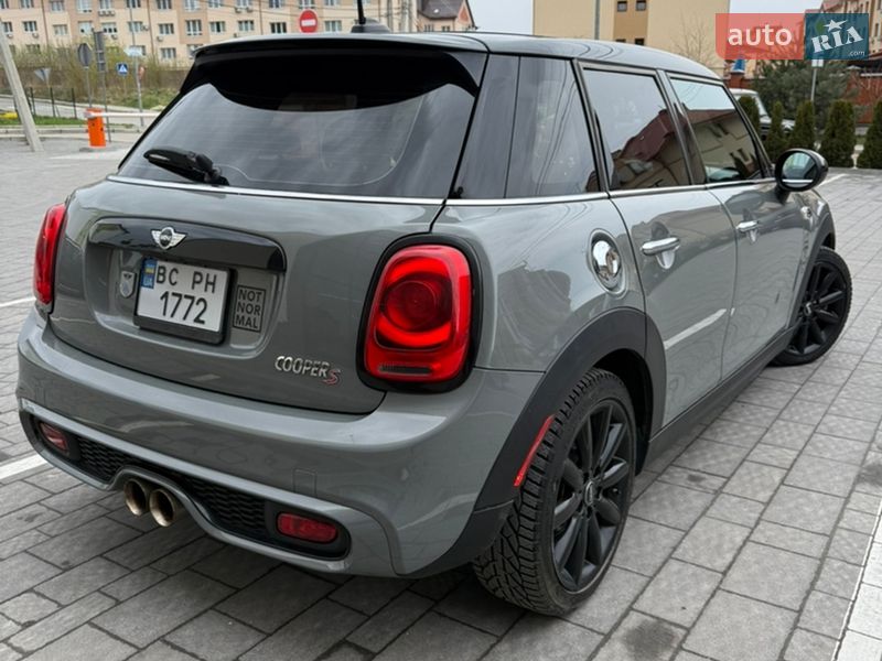 Хетчбек MINI Cooper 2016 в Львові