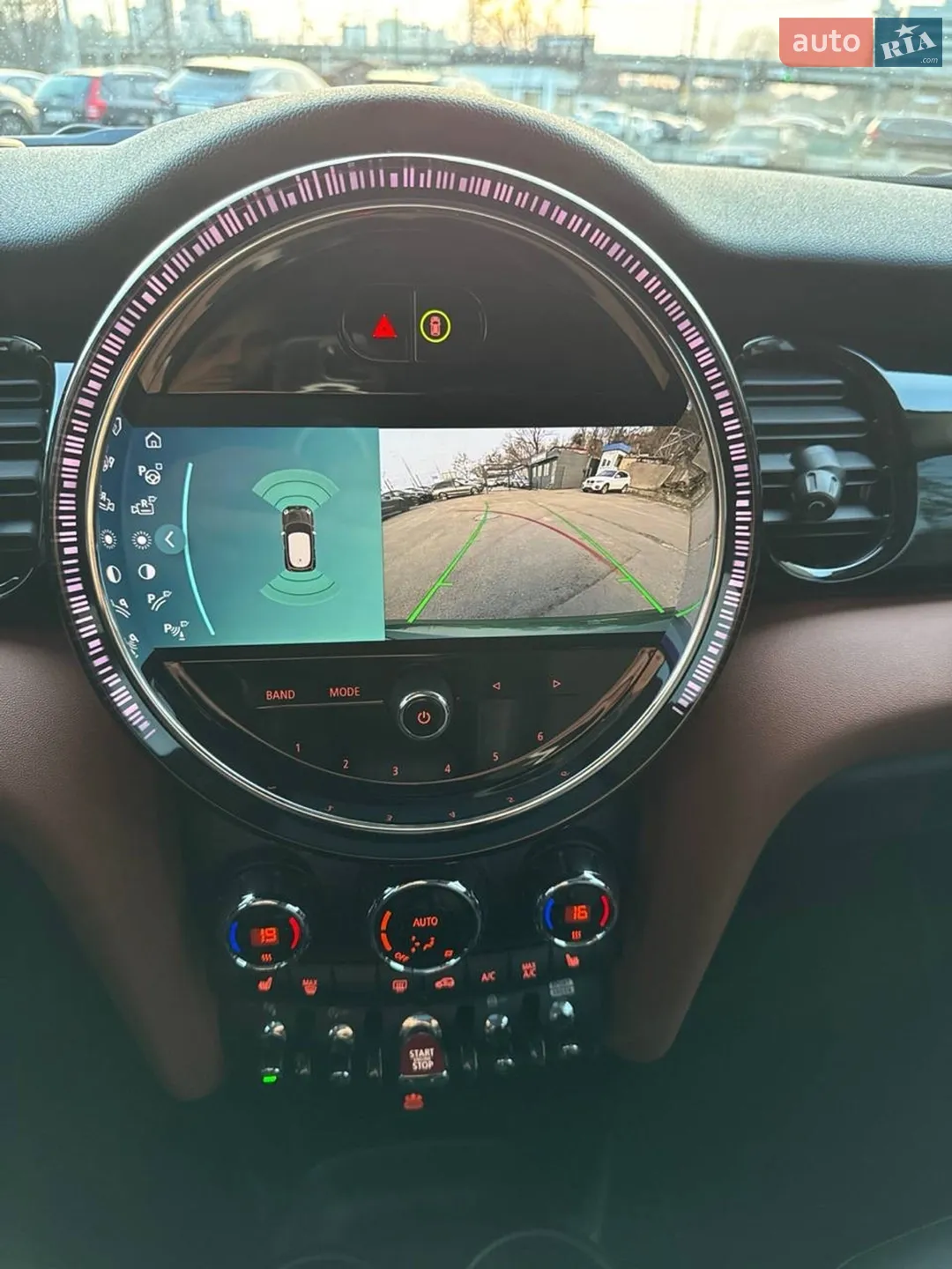 2022 MINI Cooper - мініатюра 2