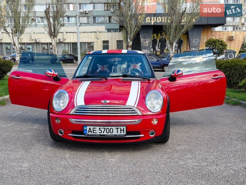 Хэтчбек MINI Cooper 2003 в Днепре