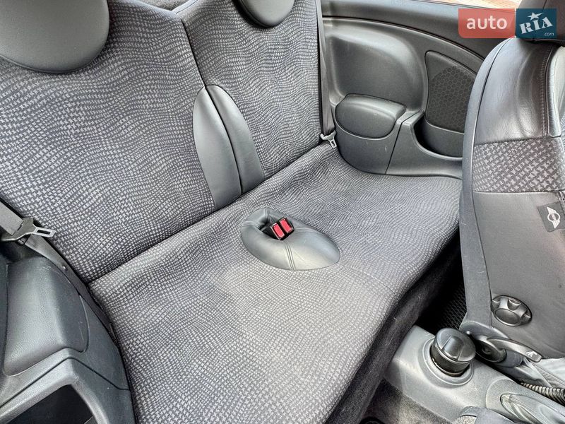 Хетчбек MINI Cooper 2002 в Запоріжжі