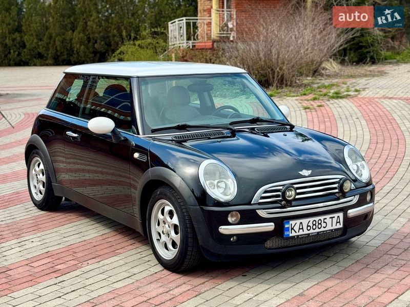 Хетчбек MINI Cooper 2002 в Запоріжжі