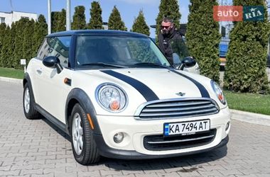 Хэтчбек MINI Cooper 2011 в Киеве