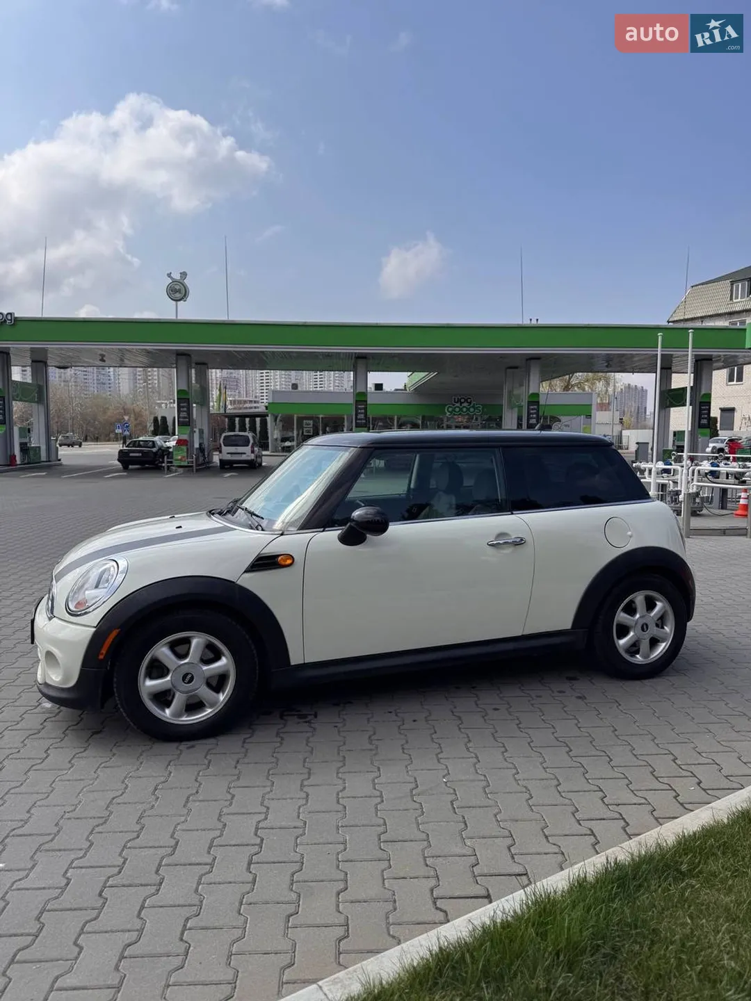 2011 MINI Cooper - мініатюра 7